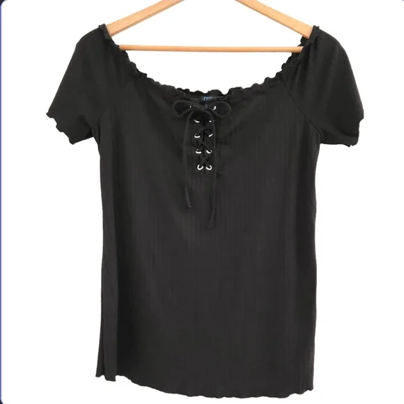 Lace Up Front Top Blouse 1X - Picture 3 of 3